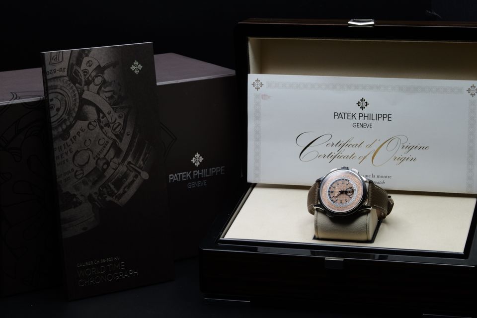 Patek Philippe Complications 5935A-001 Image 5